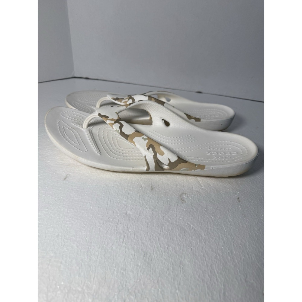 CROCS women ivory/multicolor camo slip on thong flip flop‎ sandals Size 11